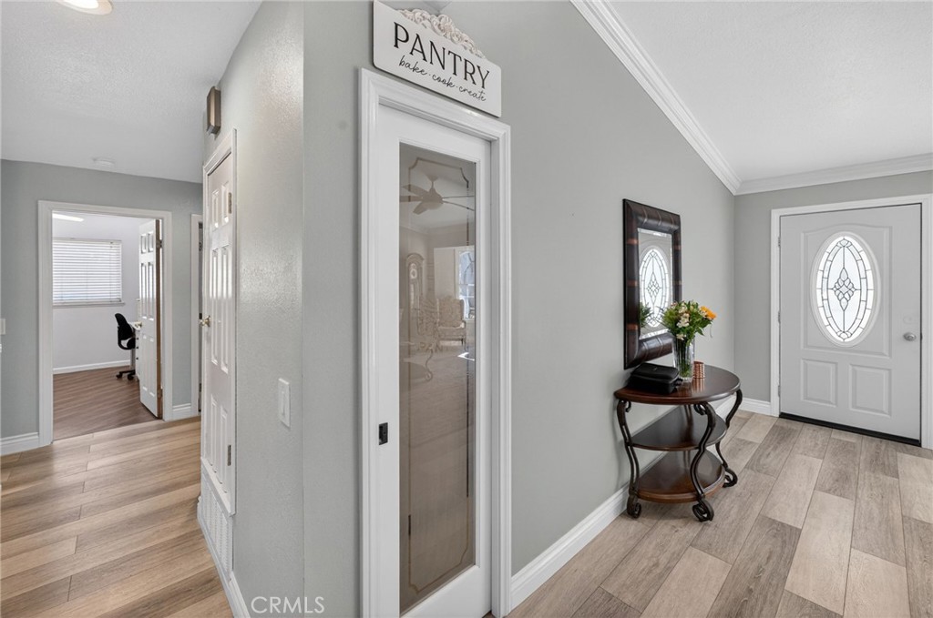 908 W Linden St.