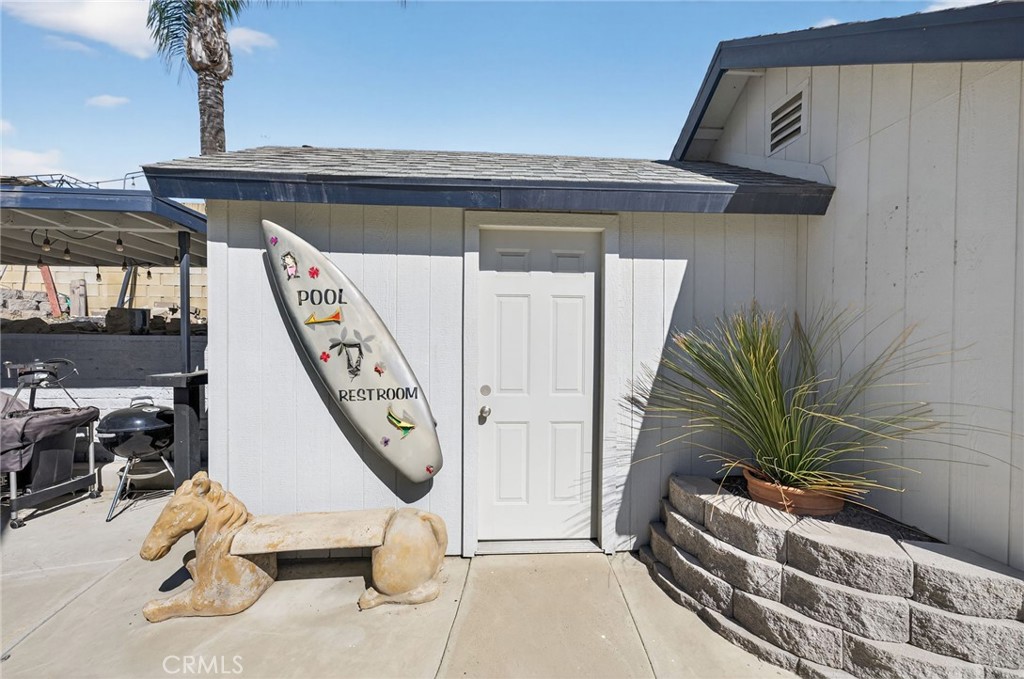 908 W Linden St.