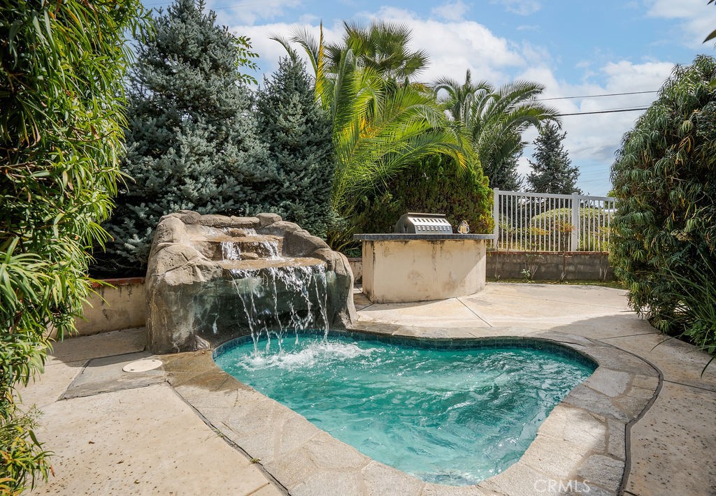 235 Spinks Canyon Road