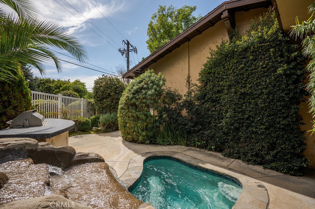 235 Spinks Canyon Road