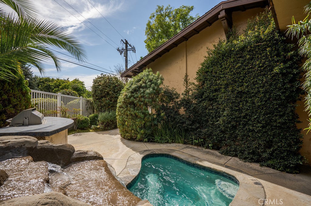 235 Spinks Canyon Road