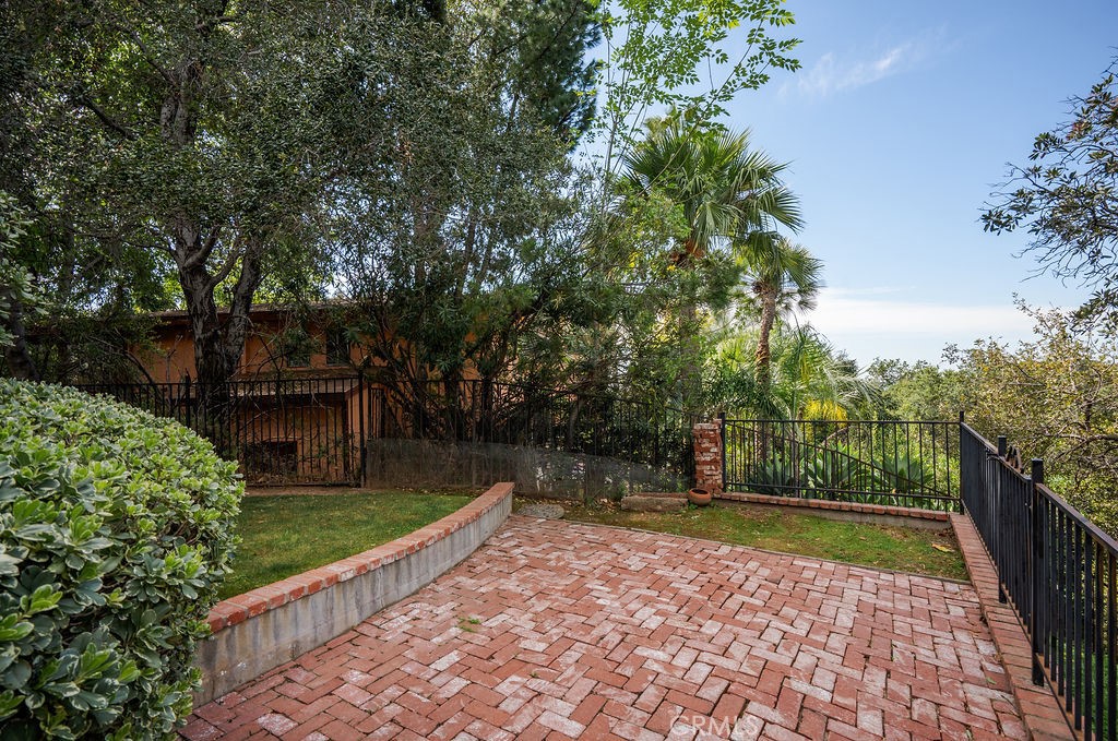 235 Spinks Canyon Road