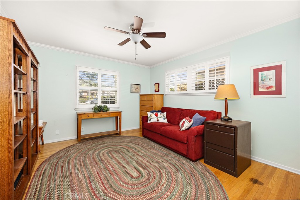 884 E Whitcomb Avenue