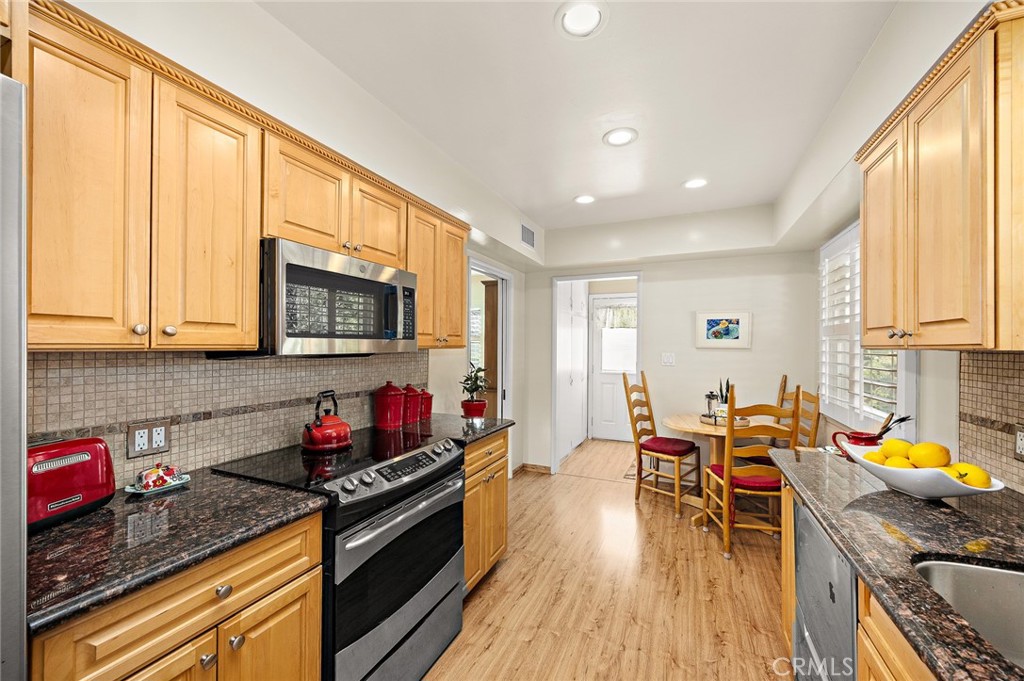 884 E Whitcomb Avenue