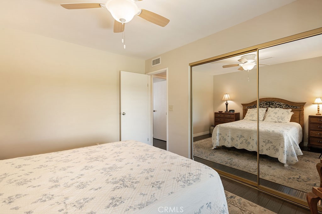 202 W Via Vaquero