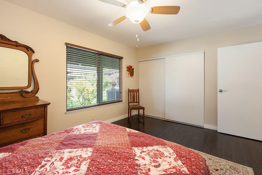 202 W Via Vaquero