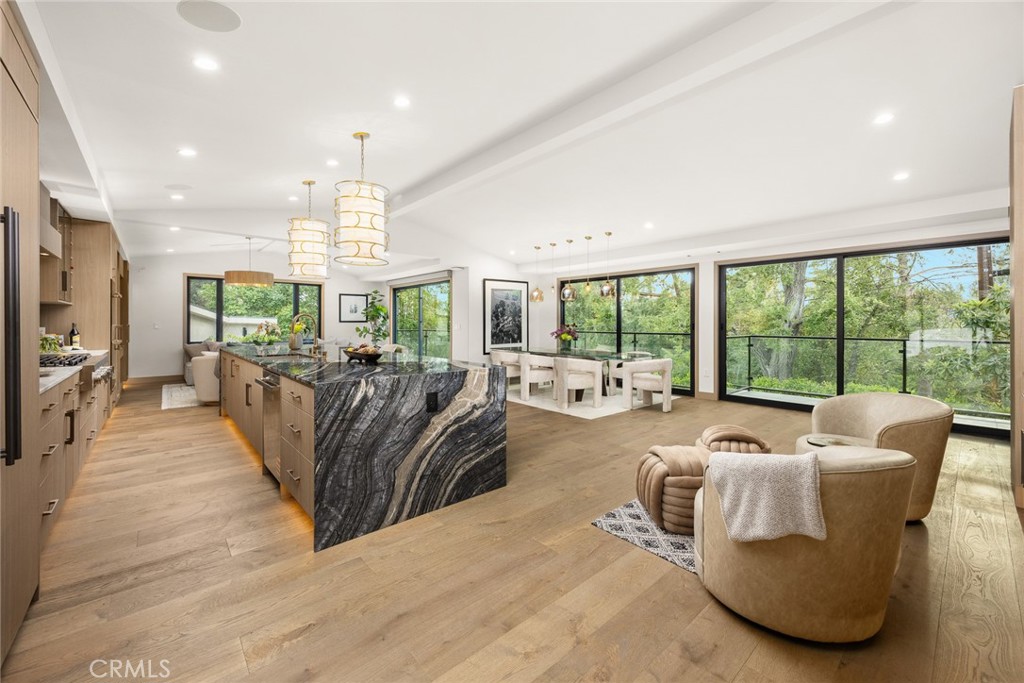 4607 Alta Canyada Road