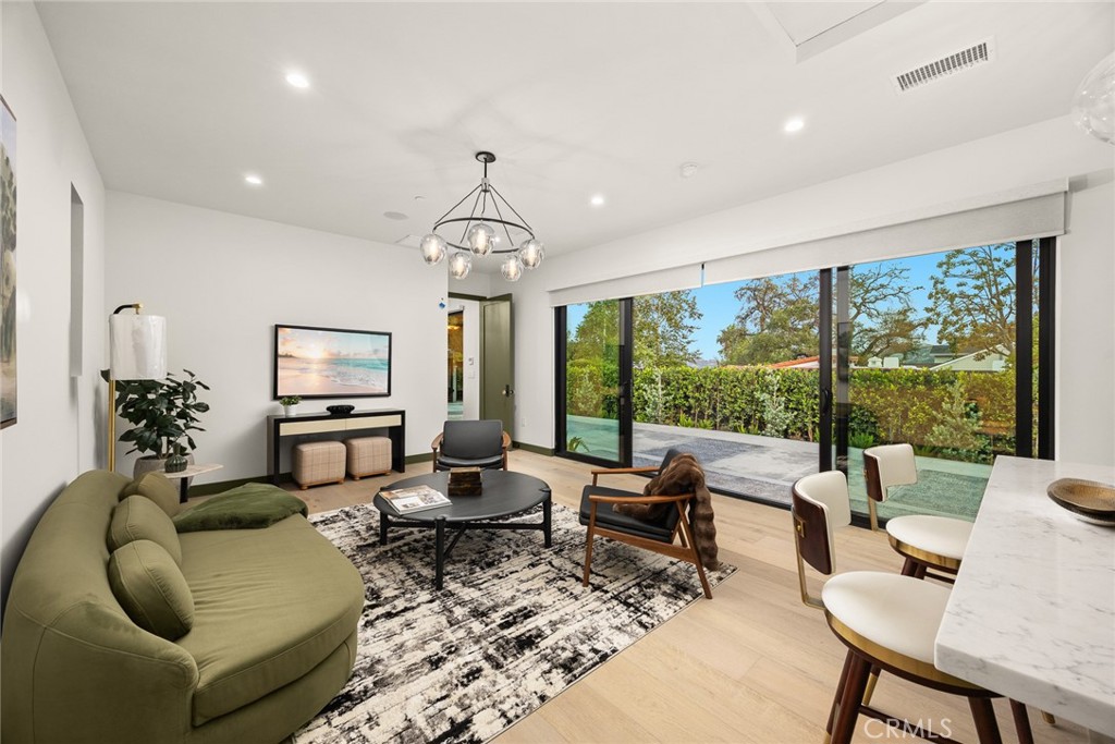 4607 Alta Canyada Road