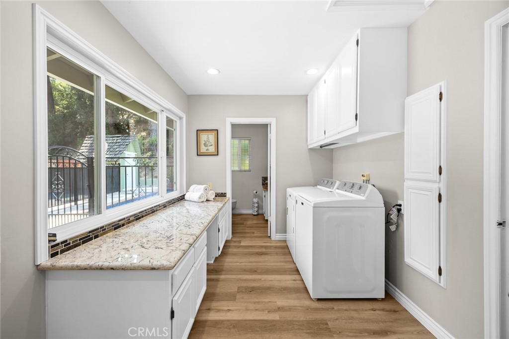 1135 Sierra Madre Villa Avenue