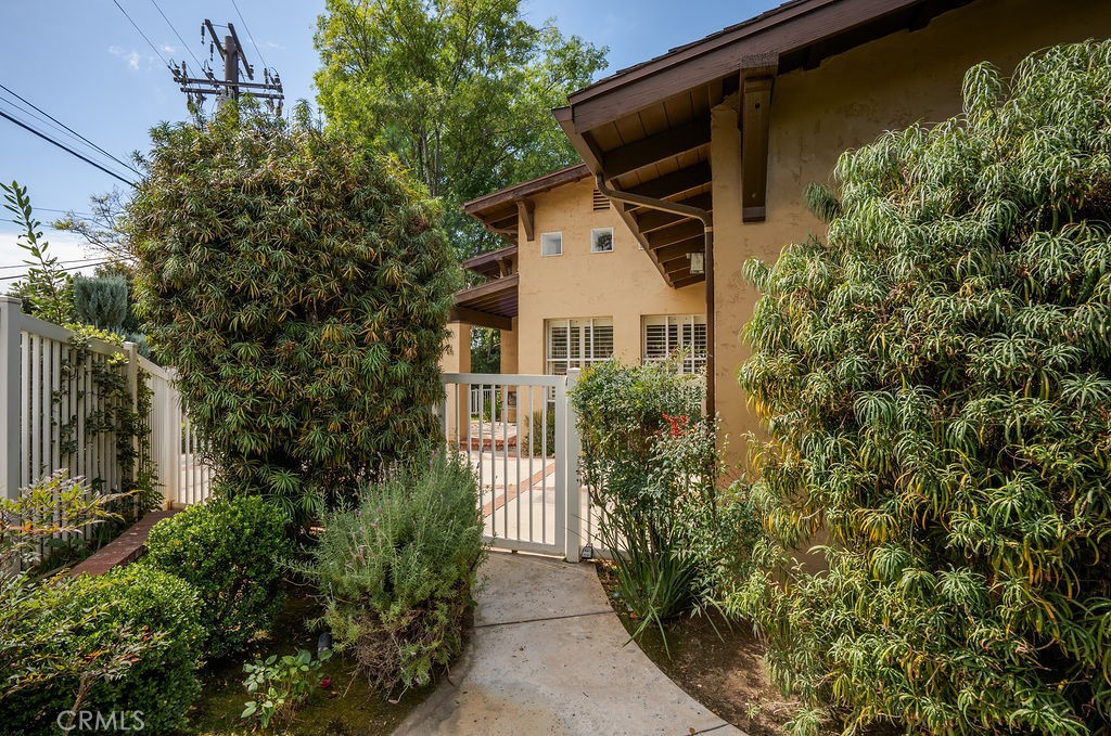 235 Spinks Canyon Road