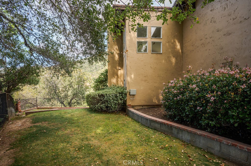 235 Spinks Canyon Road