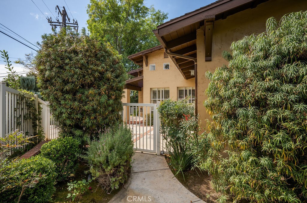 235 Spinks Canyon Road