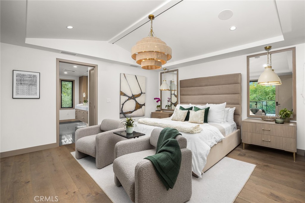 4607 Alta Canyada