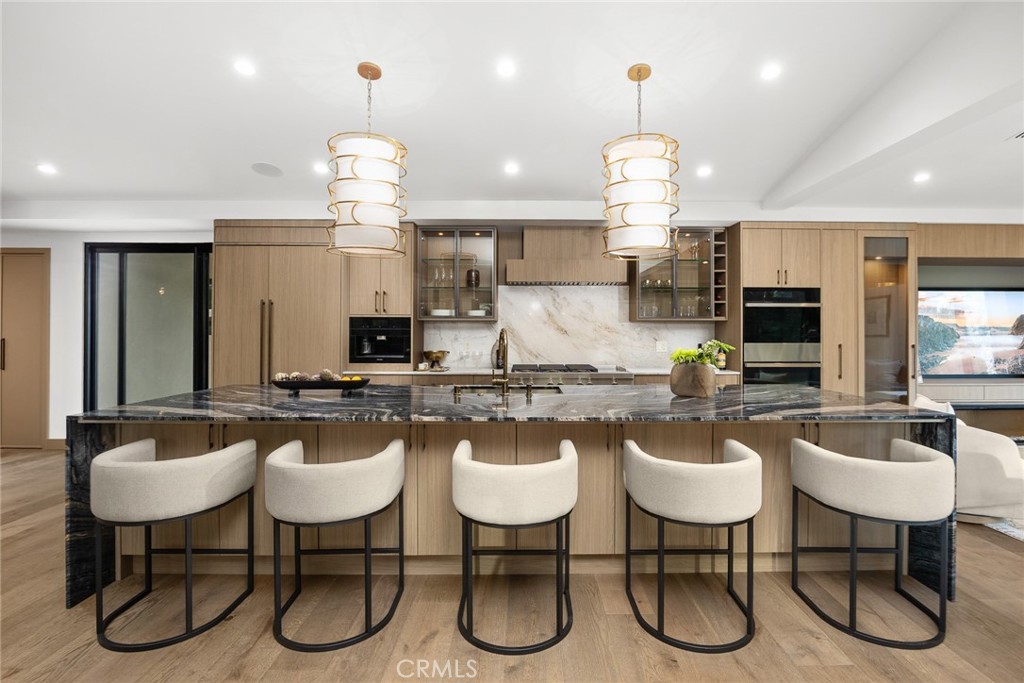 4607 Alta Canyada
