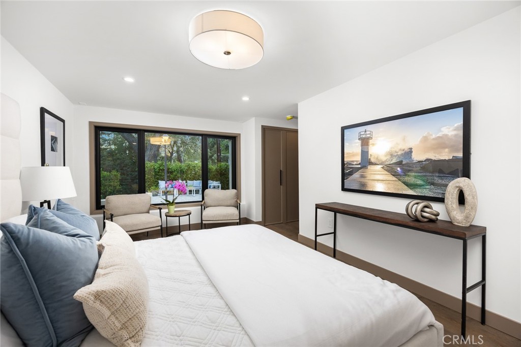 4607 Alta Canyada