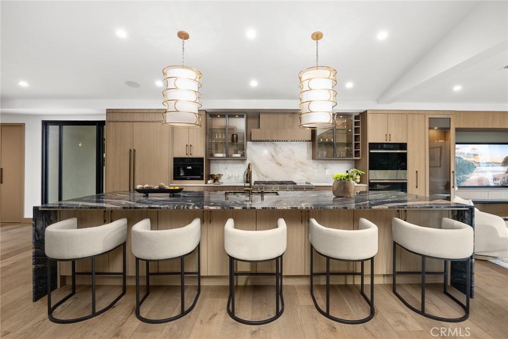 4607 Alta Canyada