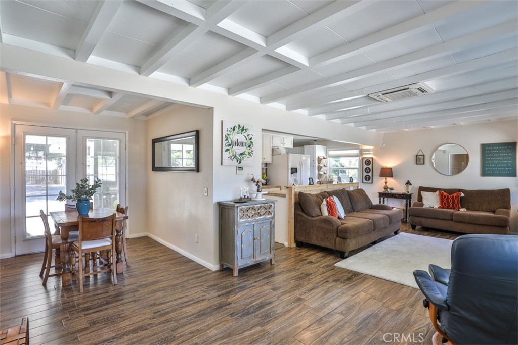 26755 Hemet Street Street