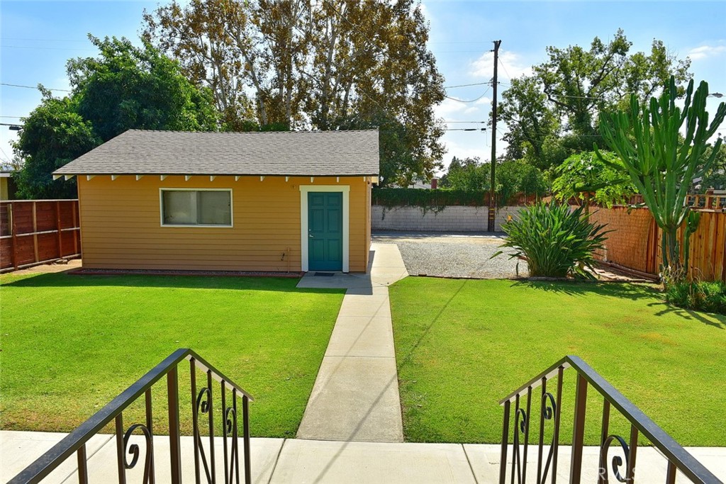 470 W Center Street