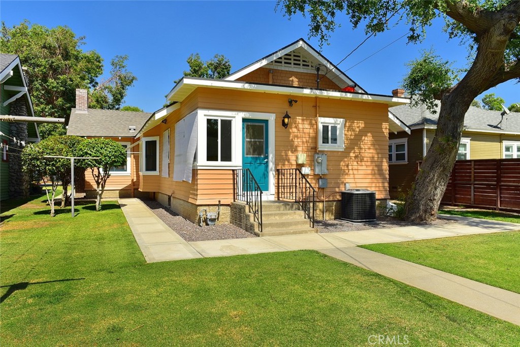 470 W Center Street