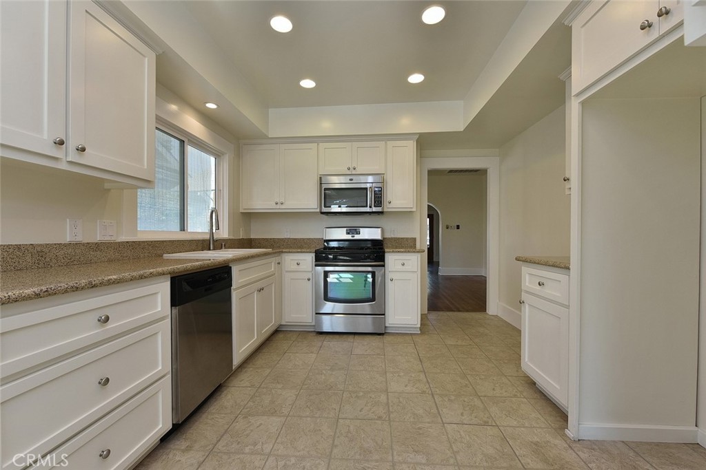 470 W Center Street
