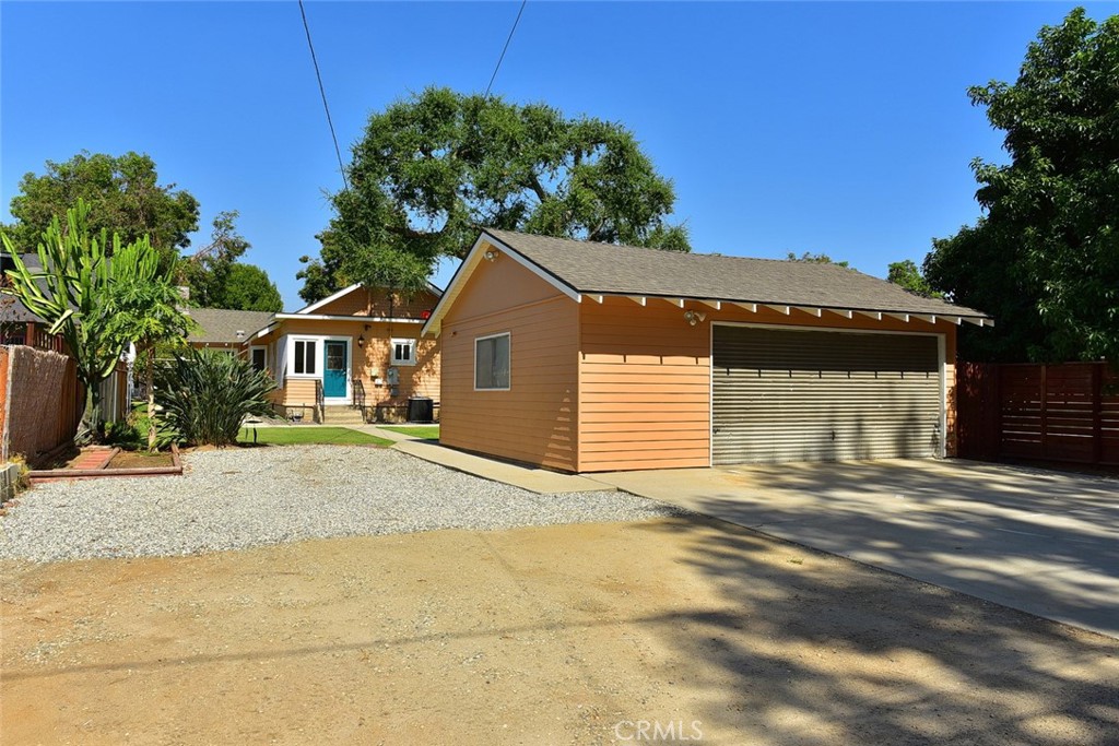 470 W Center Street