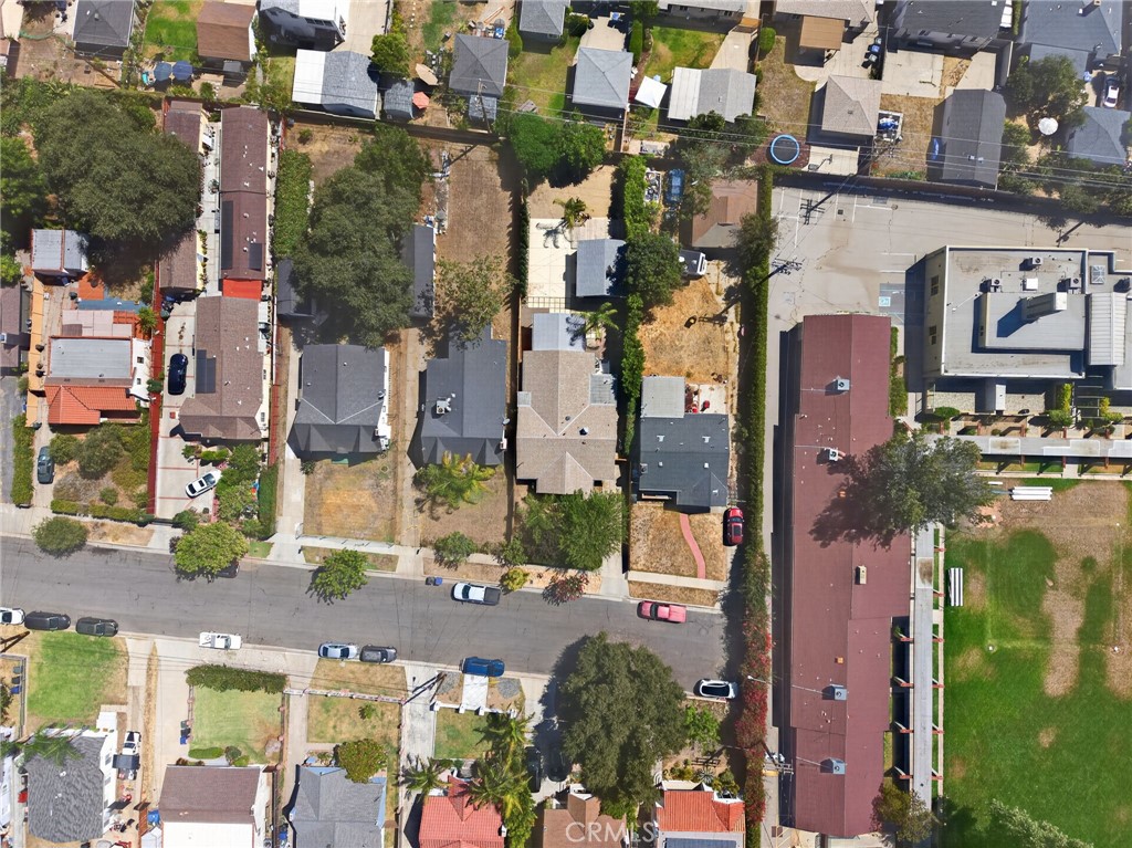 722 Royce St.