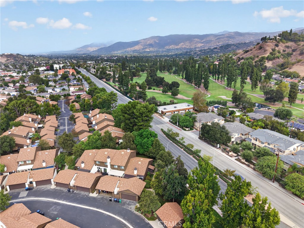 1285 Tarryglen Ln