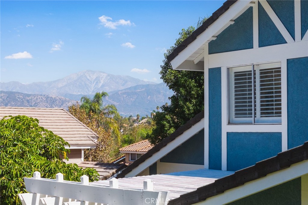 1957 Avenida Monte Vista