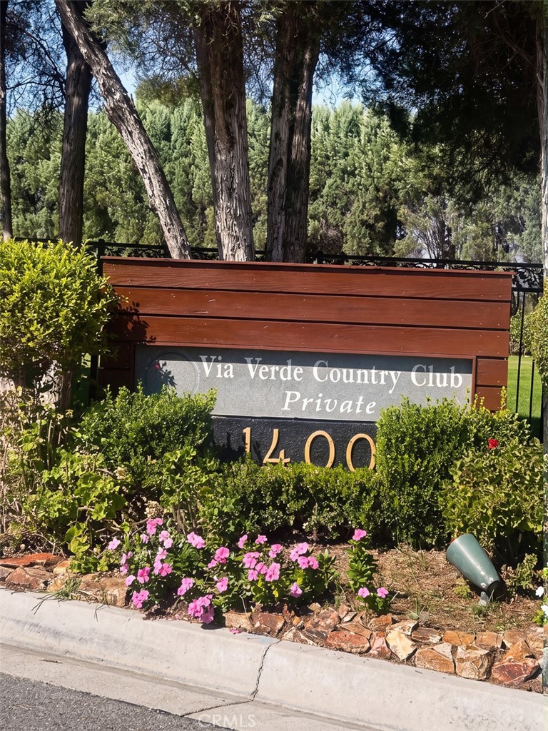 1957 Avenida Monte Vista