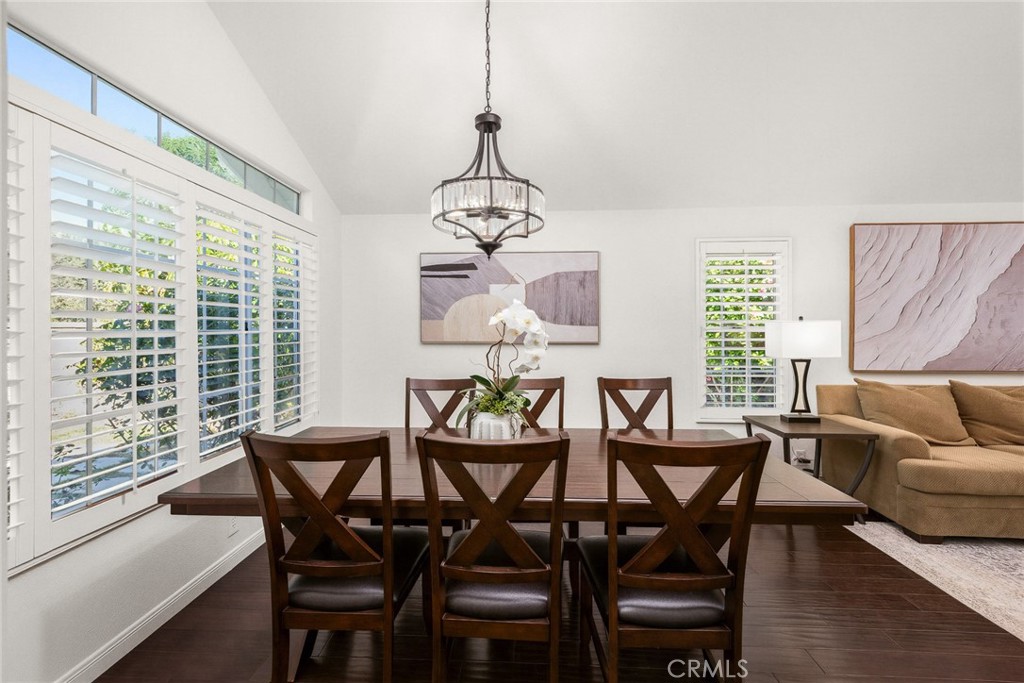 1957 Avenida Monte Vista