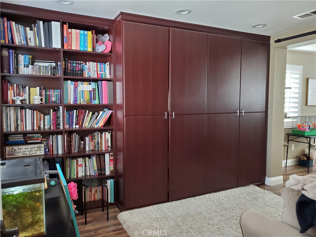 717 Windbound Avenue