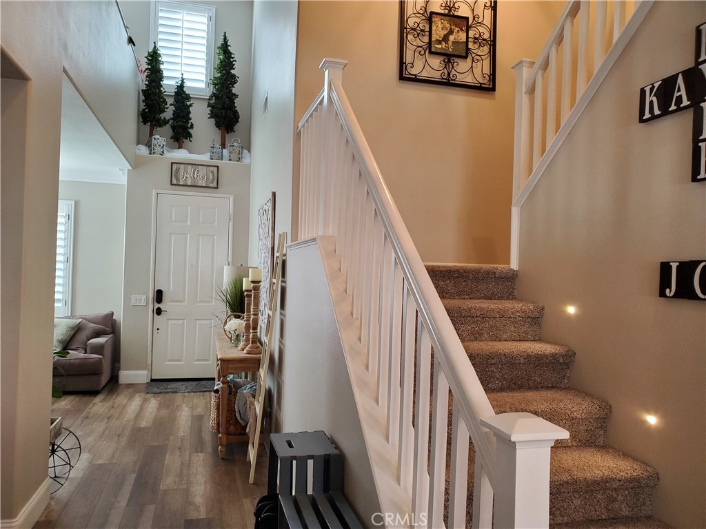 717 Windbound Avenue