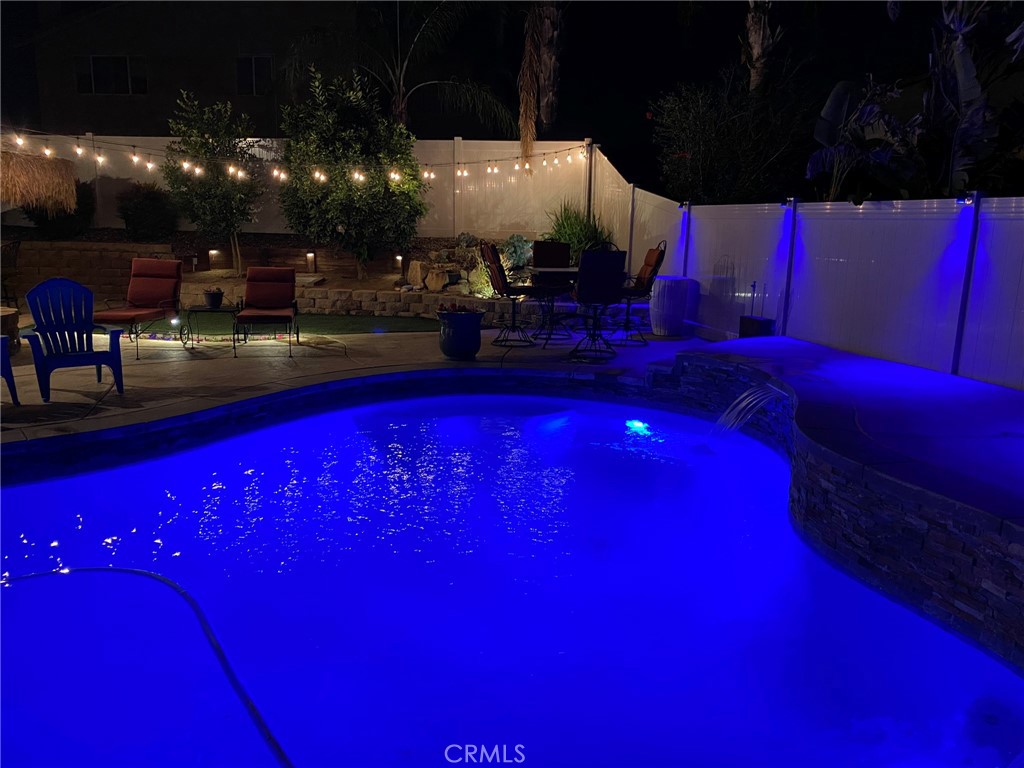 717 Windbound Avenue