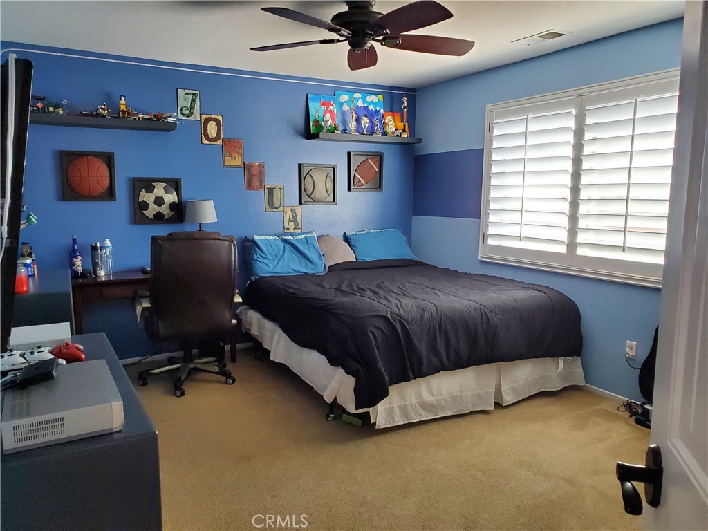 717 Windbound Avenue