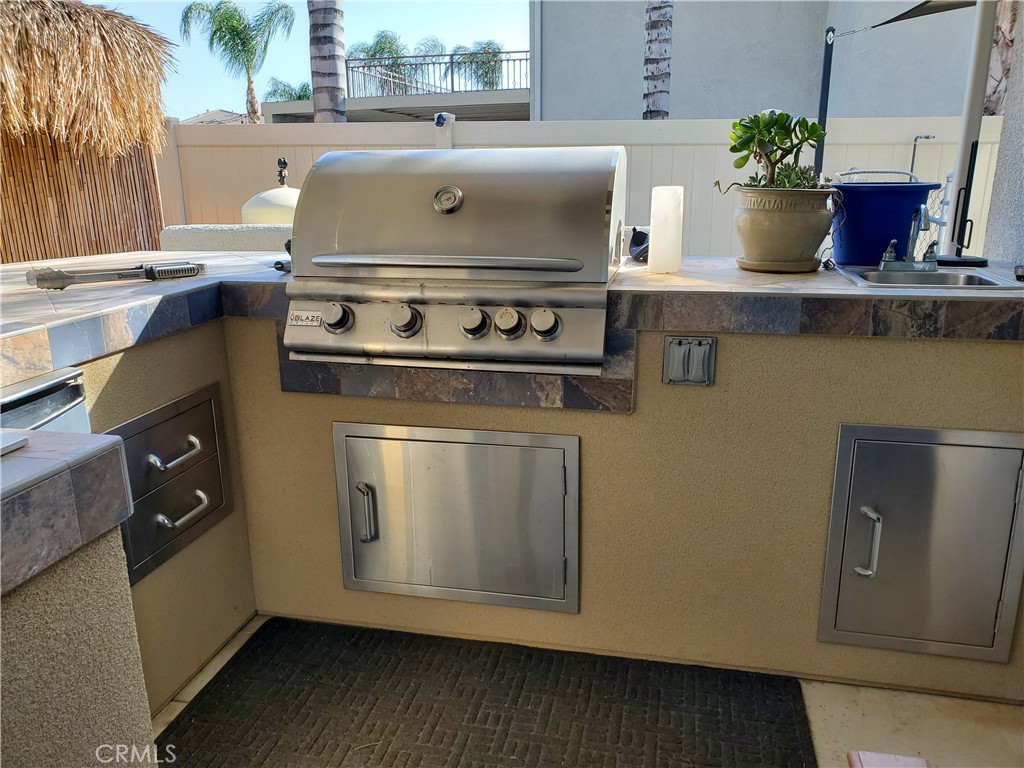 717 Windbound Avenue