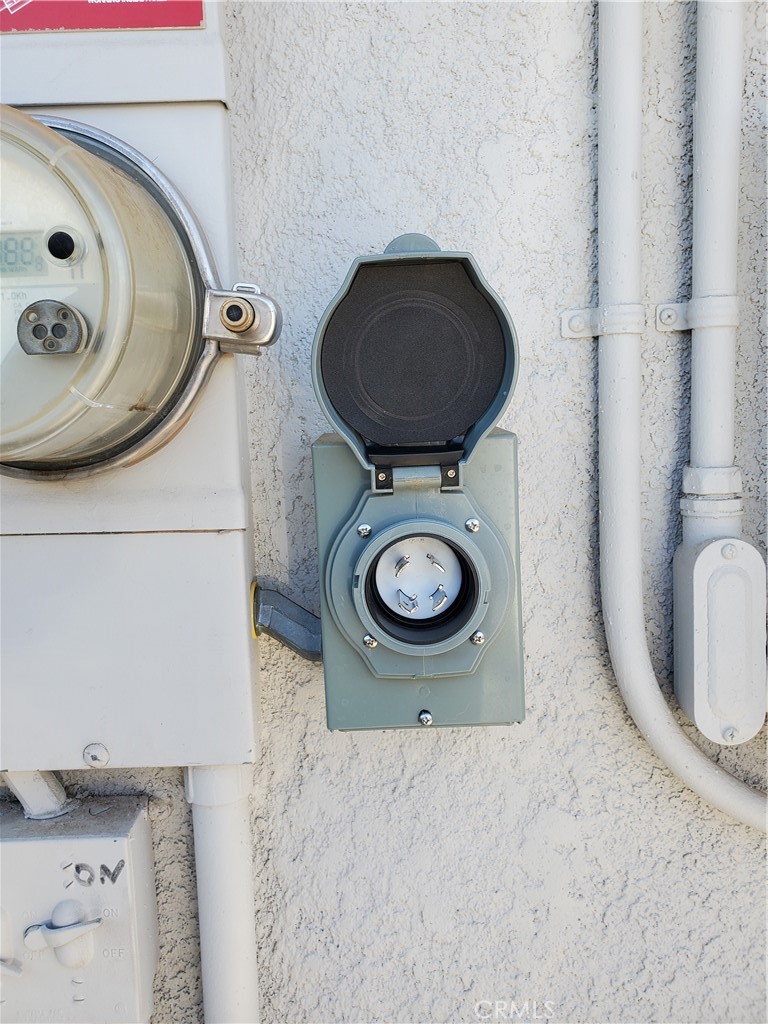 717 Windbound Avenue