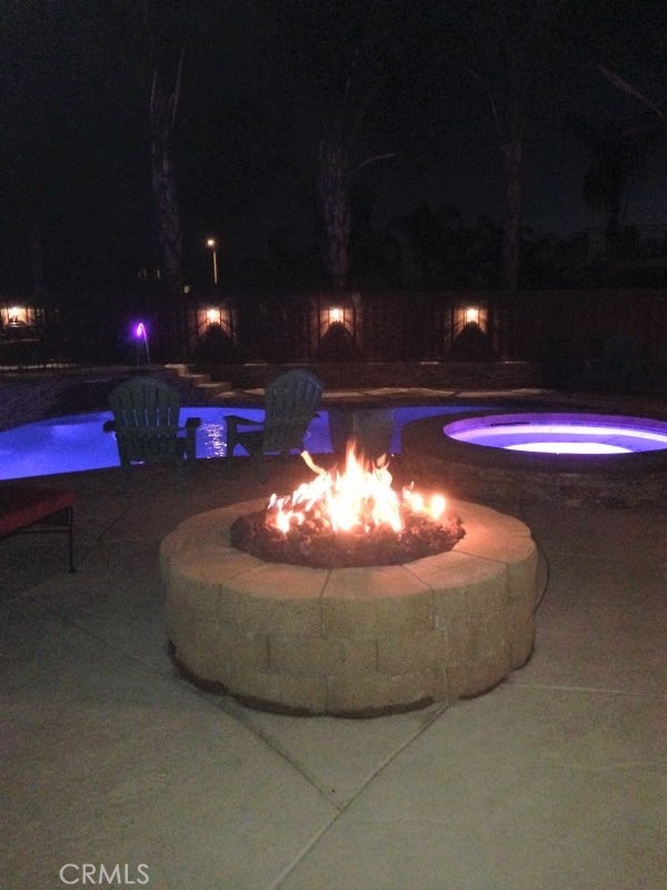 717 Windbound Avenue