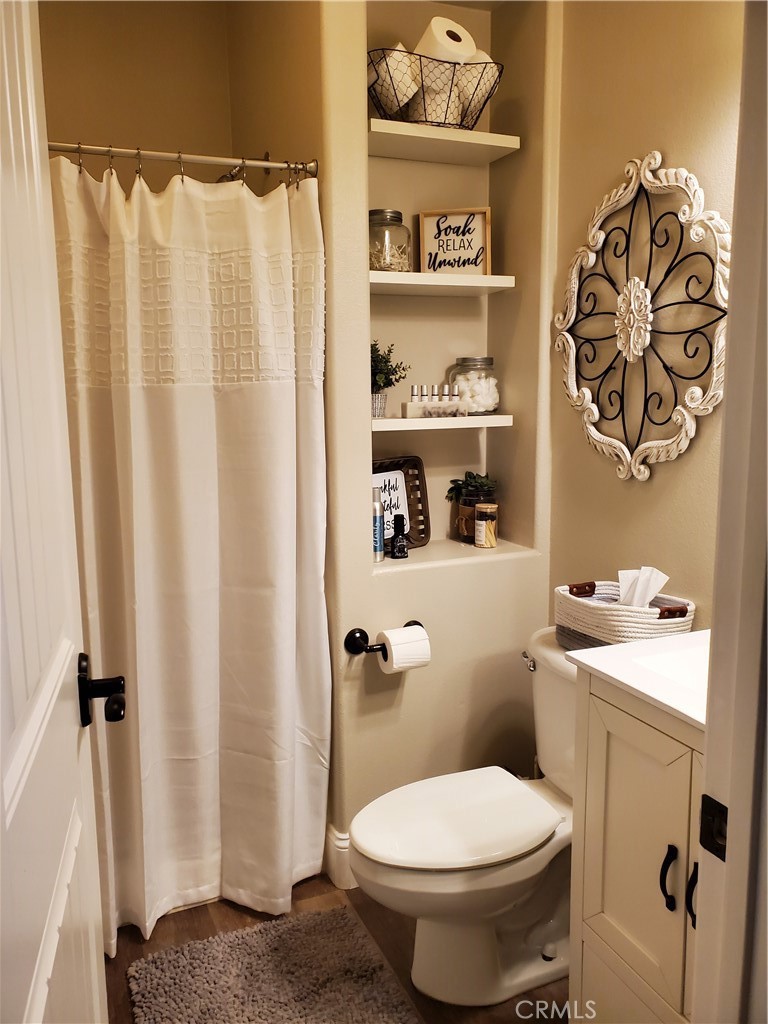 717 Windbound Avenue