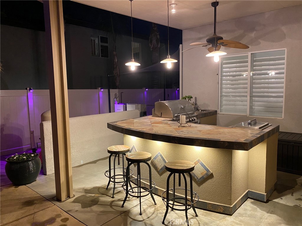 717 Windbound Avenue