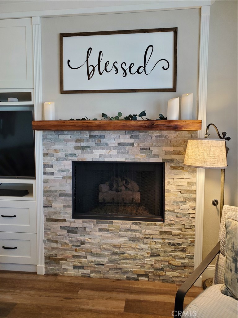 717 Windbound Avenue