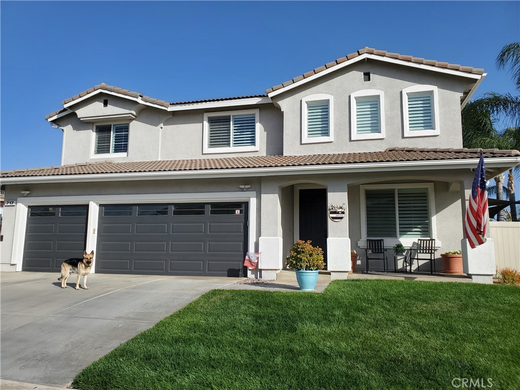 717 Windbound Avenue