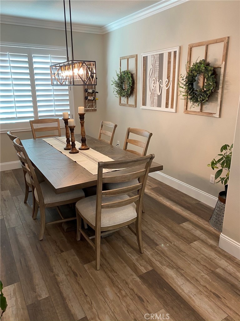 717 Windbound Avenue