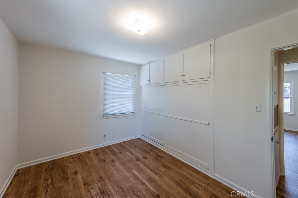 2644 Mayfield Avenue