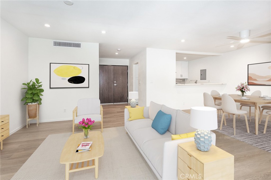 1127 E Del Mar Boulevard Unit: 113