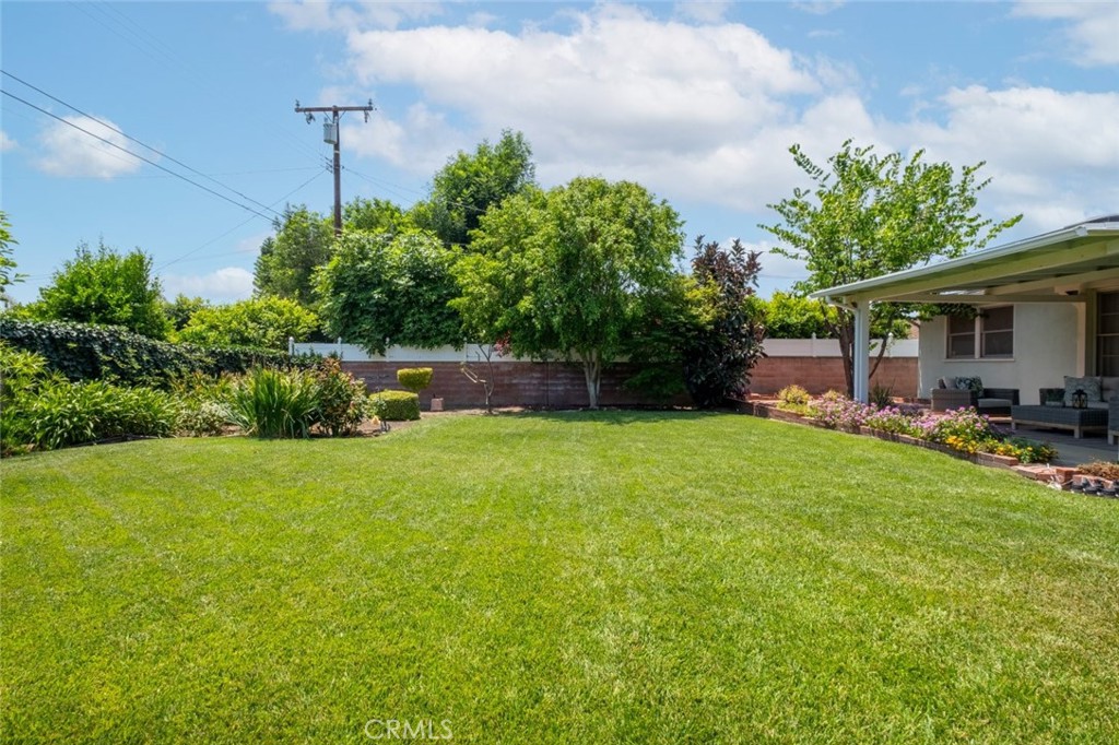 1902 E Greenville Drive