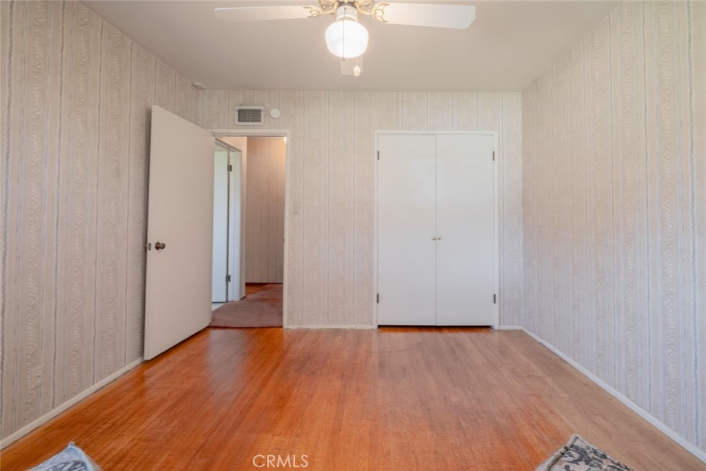 1902 E Greenville Drive
