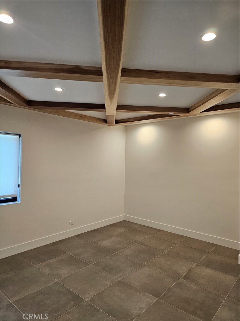 2825 Virginia Avenue