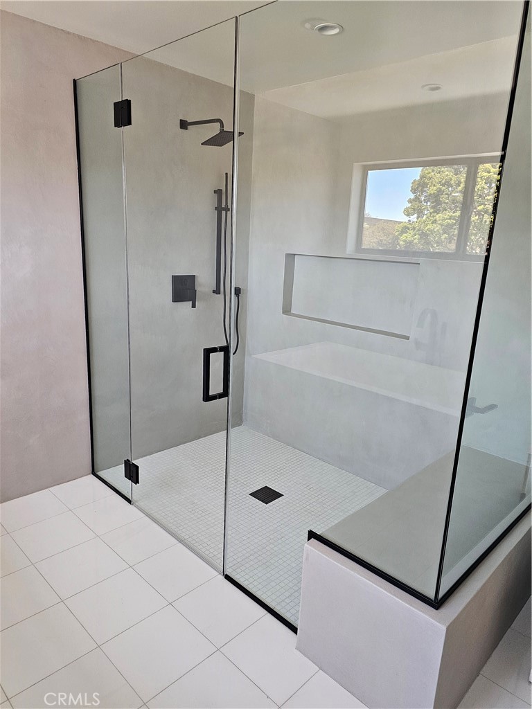 2825 Virginia Avenue