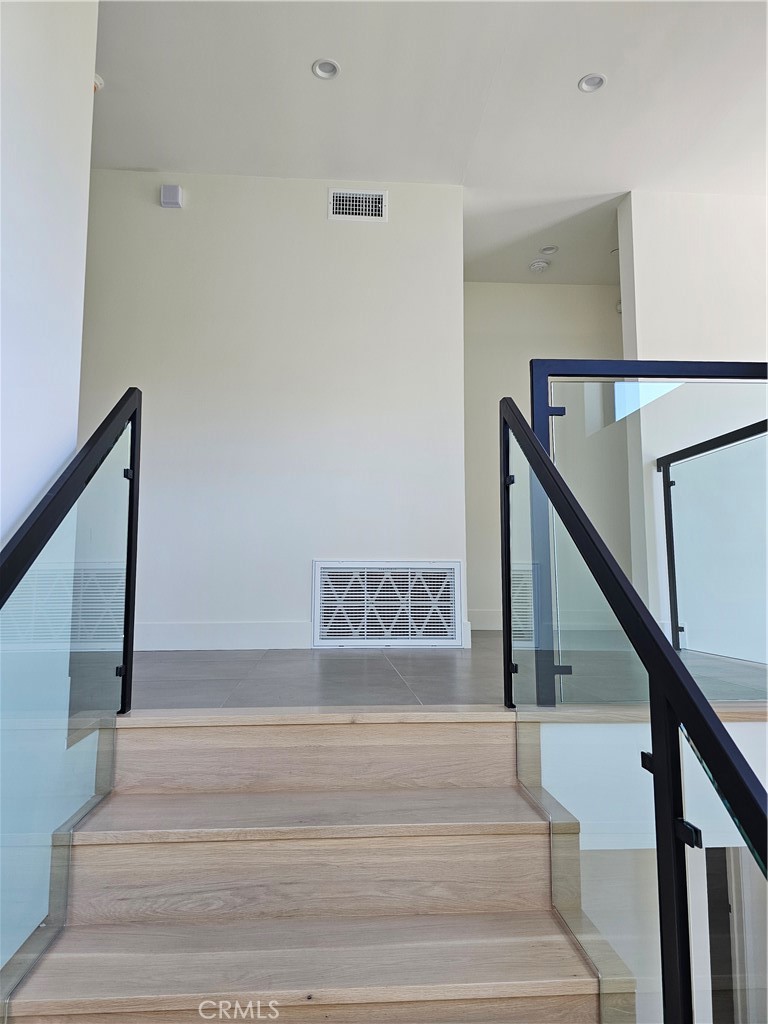 2825 Virginia Avenue