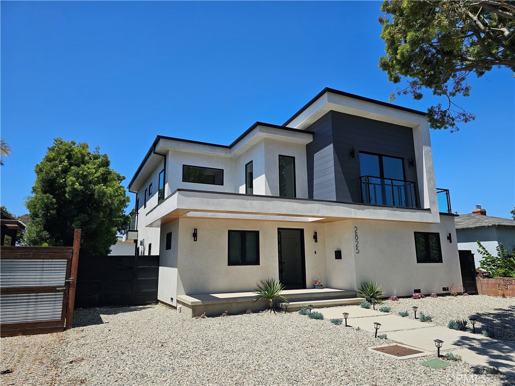 2825 Virginia Avenue
